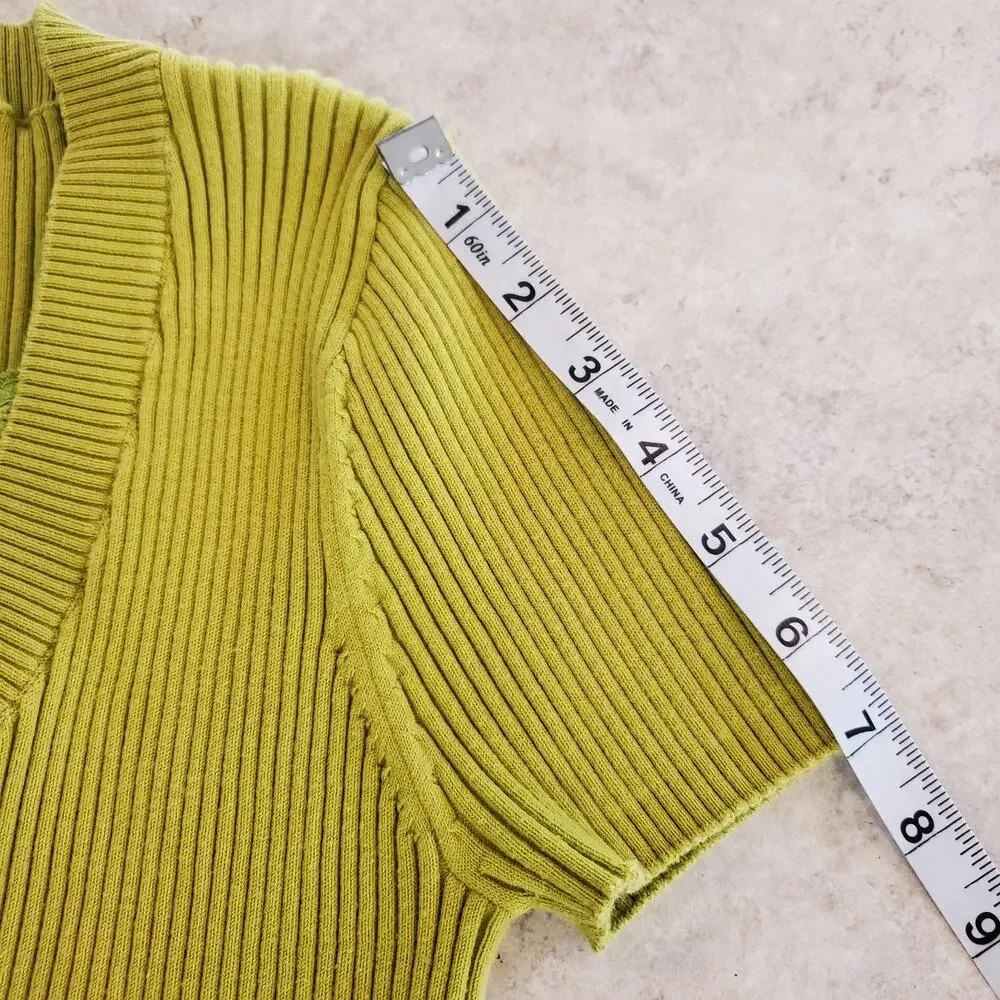 August Silk Spring Green V-Neck Sweater Tee with Lace Size L